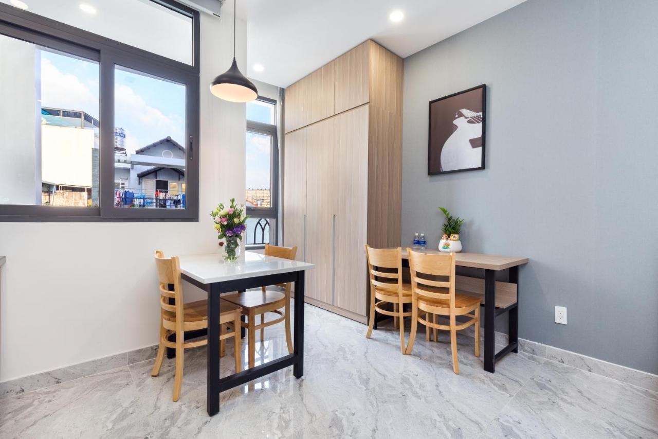 Yours Studio Airport Hotel Bandar Ho Chi Minh Luaran gambar